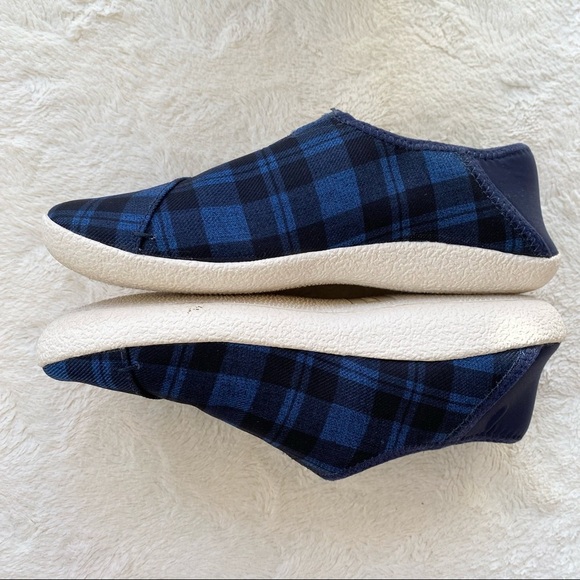 TOMS Rodeo Faux Fur Lined Twill blue check plaid Mens 7 convertible Slippers - Picture 6 of 13